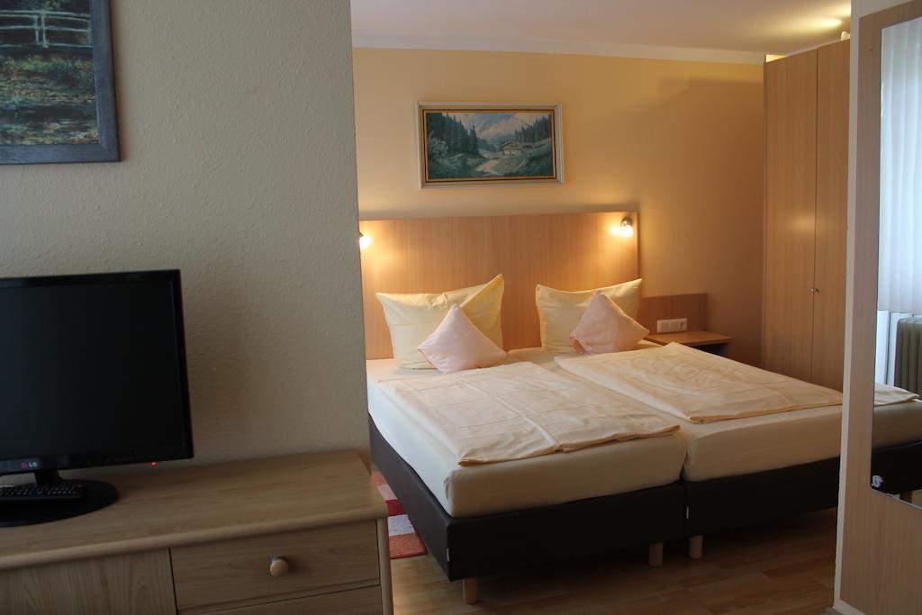 Hotel Brigitte Bad Krozingen Szoba fotó
