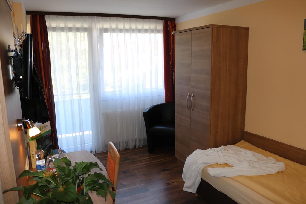 Hotel Brigitte Bad Krozingen Kültér fotó